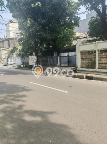 For Sale! Luxury House LT 302m2 Desain Elegan di Tomang For Sale! Luxury House LT 302m2 Desain Elegan di Tomang