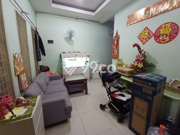 Dijual Hunian Rumah Terawat 3 Kamar di Tomang, Jakarta Barat Dijual Hunian Rumah Terawat 3 Kamar di Tomang, Jakarta Barat