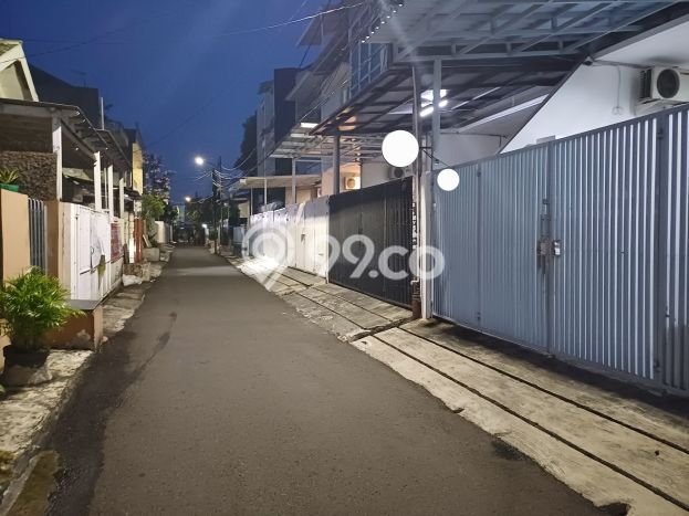 Dijual Hunian Rumah Terawat 3 Kamar di Tomang, Jakarta Barat Dijual Hunian Rumah Terawat 3 Kamar di Tomang, Jakarta Barat