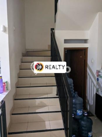 Rumah Modern 4 KT di Tomang Jakarta Barat Unfurnished Rumah Modern 4 KT di Tomang Jakarta Barat Unfurnished