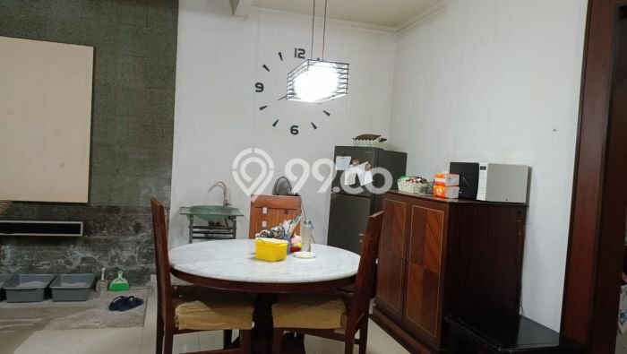 Ready to Use! Luxury House LT 135m2 Desain Modern di Tomang Ready to Use! Luxury House LT 135m2 Desain Modern di Tomang