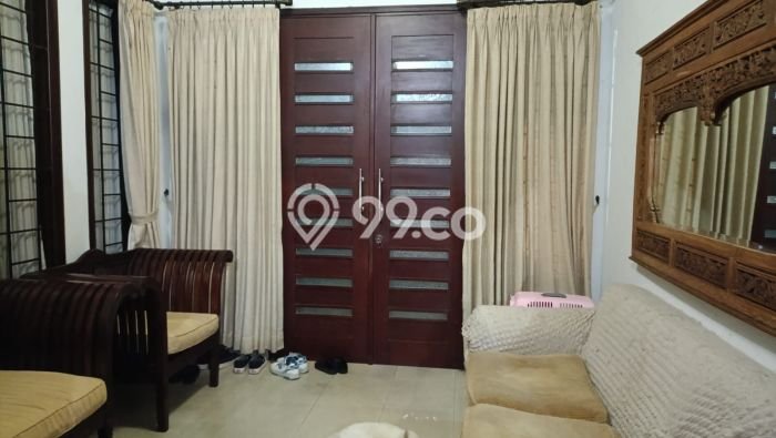 Ready to Use! Luxury House LT 135m2 Desain Modern di Tomang Ready to Use! Luxury House LT 135m2 Desain Modern di Tomang