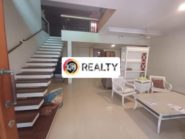 Ready to Use! Luxury House LT 135m2 Desain Modern di Tomang Ready to Use! Luxury House LT 135m2 Desain Modern di Tomang