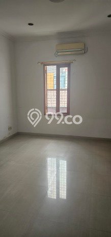 Jual Rumah Luas Elegan Dengan View Eksklusif di Puri Indah, Jakarta Barat Jual Rumah Luas Elegan Dengan View Eksklusif di Puri Indah, Jakarta Barat