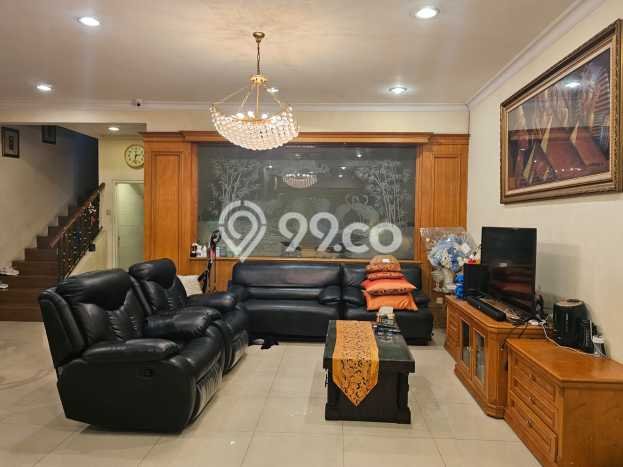 Rumah Elit Modern Siap Huni di Puri Indah Jakarta Barat Rumah Elit Modern Siap Huni di Puri Indah Jakarta Barat