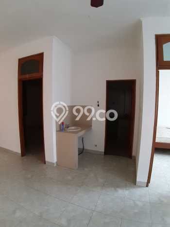 Lokasi strategis! Rumah siap pakai disewakan di Kelapa Gading LB 105m2 Lokasi strategis! Rumah siap pakai disewakan di Kelapa Gading LB 105m2