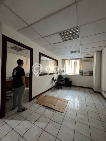 Ruko Dijual di Cempaka Putih LT 160m2, LB 600m2 Solusi Investasi Cerdas Ruko Dijual di Cempaka Putih LT 160m2, LB 600m2 Solusi Investasi Cerdas