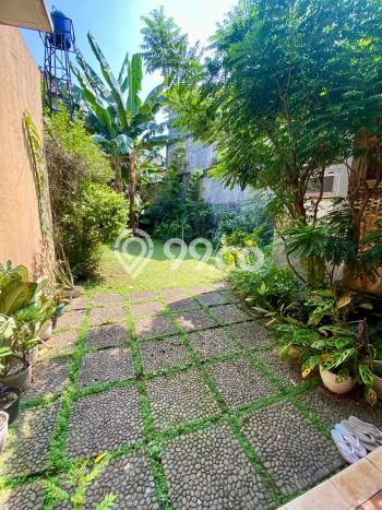 Hunian Eksklusif Siap Huni LT 345m2 di Ciputat Timur, Tangerang Selatan Hunian Eksklusif Siap Huni LT 345m2 di Ciputat Timur, Tangerang Selatan