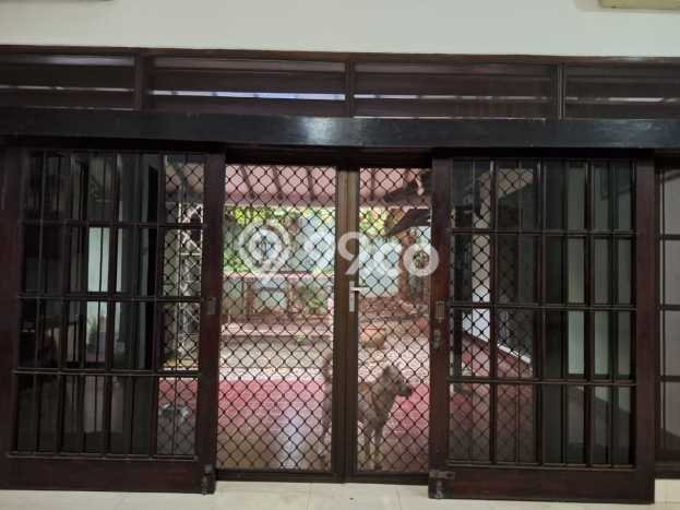 Dijual Rumah Premium dengan Fasilitas Sekitar Lengkap di Kebayoran Baru, Jakarta Selatan Dijual Rumah Premium dengan Fasilitas Sekitar Lengkap di Kebayoran Baru, Jakarta Selatan