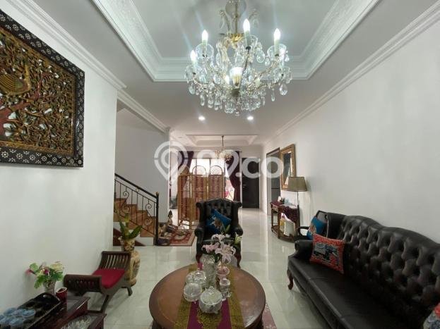 Lokasi terbaik! Rumah siap pakai dikontrakkan di Cinere LB 235m2 Lokasi terbaik! Rumah siap pakai dikontrakkan di Cinere LB 235m2