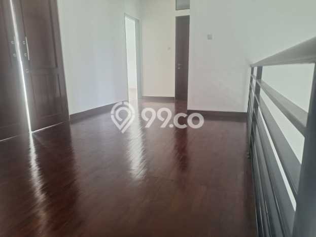 Rumah Mewah Dijual LT 240m2 di Kebayoran Baru, Jakarta Selatan Rumah Mewah Dijual LT 240m2 di Kebayoran Baru, Jakarta Selatan