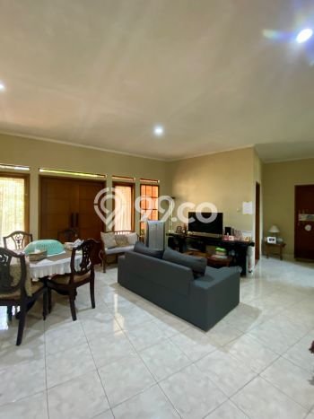 Hunian Eksklusif Siap Huni LT 345m2 di Ciputat Timur, Tangerang Selatan Hunian Eksklusif Siap Huni LT 345m2 di Ciputat Timur, Tangerang Selatan