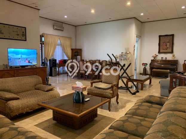 Rumah Mewah Siap Huni LT 722m2 di Pamulang, Tangerang Selatan Rumah Mewah Siap Huni LT 722m2 di Pamulang, Tangerang Selatan