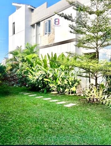 Jual Rumah Luas Elegan Dengan View Eksklusif di Sektor 7-Bintaro, Tangerang Selatan Jual Rumah Luas Elegan Dengan View Eksklusif di Sektor 7-Bintaro, Tangerang Selatan