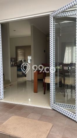 Rumah Strategis Minimalis Lb 100m2 di BSD, Tangerang Selatan Rumah Strategis Minimalis Lb 100m2 di BSD, Tangerang Selatan