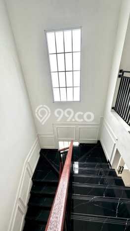 Rumah Luxury Modern Tanpa Renovasi di Bintaro Tangerang Selatan Rumah Luxury Modern Tanpa Renovasi di Bintaro Tangerang Selatan