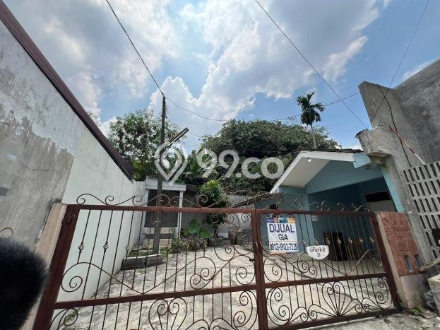 Jual Rumah Favorit Siap Huni LB 170m2 di Ciputat, Tangerang Selatan Jual Rumah Favorit Siap Huni LB 170m2 di Ciputat, Tangerang Selatan