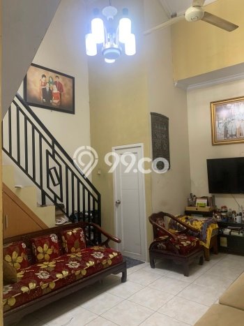 Dijual Rumah 4 Kamar Lokasi Ideal Bagus dan Strategis di Beji Dijual Rumah 4 Kamar Lokasi Ideal Bagus dan Strategis di Beji