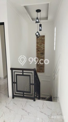 Rumah Minimalis 4 KT di Tanah Baru Depok Semi Furnished Rumah Minimalis 4 KT di Tanah Baru Depok Semi Furnished