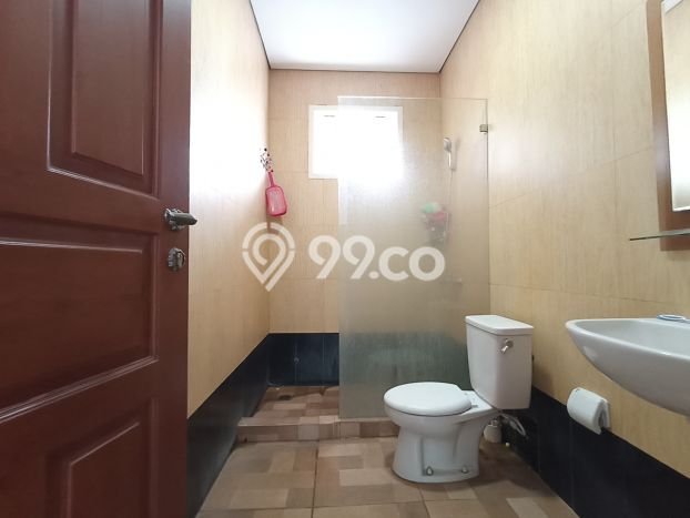 Dijual Rumah Premium dengan Fasilitas Sekitar Komplit di Cinere, Depok Dijual Rumah Premium dengan Fasilitas Sekitar Komplit di Cinere, Depok
