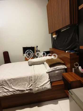 Rumah Eksklusif Dijual LT 210m2 di Serpong, Tangerang Selatan Rumah Eksklusif Dijual LT 210m2 di Serpong, Tangerang Selatan