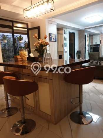 Rumah Eksklusif Dijual LT 210m2 di Serpong, Tangerang Selatan Rumah Eksklusif Dijual LT 210m2 di Serpong, Tangerang Selatan