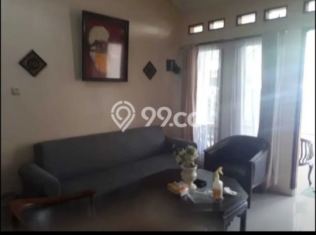 Dijual Hunian Rumah Terawat 3 KT di Cirendeu, Jakarta Selatan Dijual Hunian Rumah Terawat 3 KT di Cirendeu, Jakarta Selatan