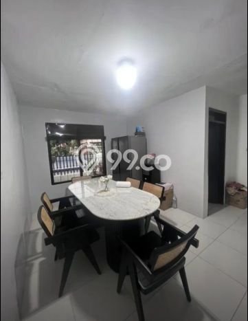 Rumah Strategis Minimalis Lb 170m2 di Ciputat, Tangerang Selatan Rumah Strategis Minimalis Lb 170m2 di Ciputat, Tangerang Selatan