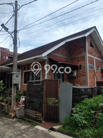 Dijual Cepat Rumah Bagus Siap Huni LB 200m2 di Ciputat Timur, Tangerang Selatan Dijual Cepat Rumah Bagus Siap Huni LB 200m2 di Ciputat Timur, Tangerang Selatan