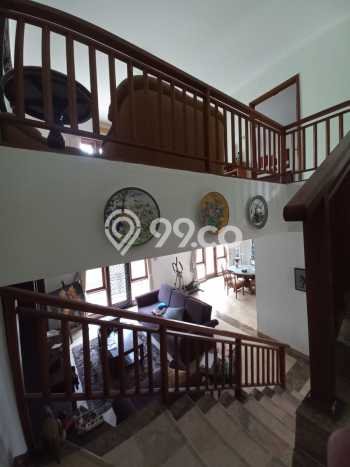 Dijual Rumah Mewah Elegan Dengan View Cantik di Kemang, Jakarta Selatan Dijual Rumah Mewah Elegan Dengan View Cantik di Kemang, Jakarta Selatan