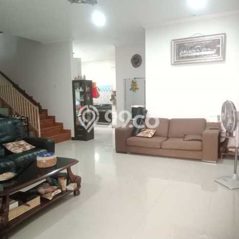 Rumah Modern 4 Kamar LT 148m2 di Lebak Bulus Rumah Modern 4 Kamar LT 148m2 di Lebak Bulus