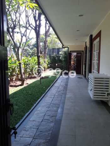 Rumah Kontrakan Jakarta Selatan LT 500m2 LB 350m2 Area Ampera Rumah Kontrakan Jakarta Selatan LT 500m2 LB 350m2 Area Ampera