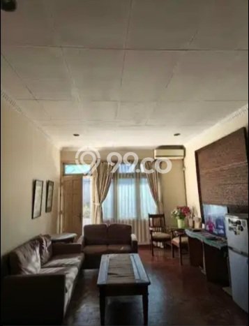 Rumah Luas Asri 3 KT Siap Pakai di Lebak Bulus Jakarta Selatan Rumah Luas Asri 3 KT Siap Pakai di Lebak Bulus Jakarta Selatan