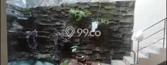 Jual Rumah Strategis Bagus Punya 5 KT di Ciputat Tangerang Selatan SHM Jual Rumah Strategis Bagus Punya 5 KT di Ciputat Tangerang Selatan SHM