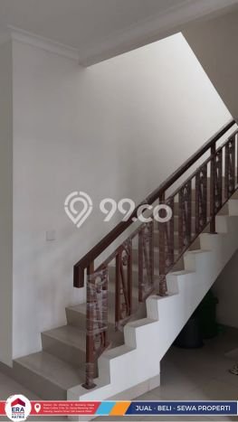 Disewakan! Rumah 3 Kamar Tidur &
2 Kamar Mandi di Jakarta Garden City, Jakarta Timur Disewakan! Rumah 3 Kamar Tidur &
2 Kamar Mandi di Jakarta Garden City, Jakarta Timur