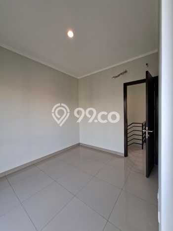 Hunian Nyaman Asri 3 KT Siap Huni di Summarecon Crown Gading Bekasi Hunian Nyaman Asri 3 KT Siap Huni di Summarecon Crown Gading Bekasi