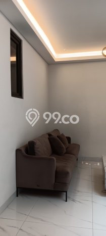 Lokasi terbaik! Rumah siap pakai disewakan di Cakung LB 200m2 Lokasi terbaik! Rumah siap pakai disewakan di Cakung LB 200m2