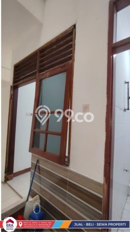 Rumah di Pulo Gadung, 3 KM, Dekat Pusat Kota, LT 160m2m² Bangunan 240m2m² Rumah di Pulo Gadung, 3 KM, Dekat Pusat Kota, LT 160m2m² Bangunan 240m2m²