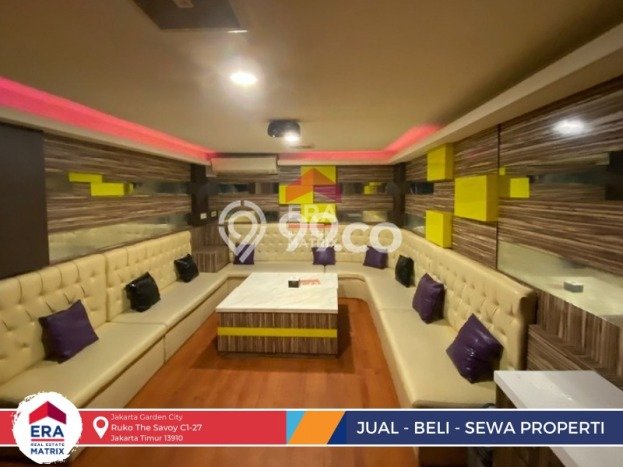Komersial Bagus Dijual LB 850m2 Lokasi Strategis Jakarta Barat Area Cocok untuk Berbisnis Komersial Bagus Dijual LB 850m2 Lokasi Strategis Jakarta Barat Area Cocok untuk Berbisnis