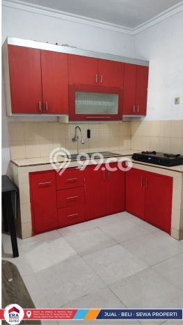 Disewakan! Rumah 3 Kamar Tidur &
3 Kamar Mandi di Metland Menteng, Jakarta Timur Disewakan! Rumah 3 Kamar Tidur &
3 Kamar Mandi di Metland Menteng, Jakarta Timur