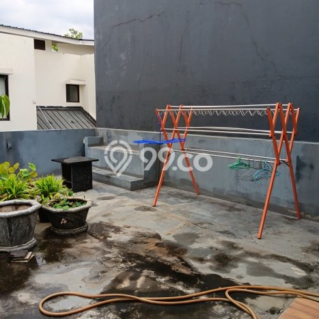 Lokasi terbaik! Rumah siap pakai disewakan di Cakung LB 200m2 Lokasi terbaik! Rumah siap pakai disewakan di Cakung LB 200m2