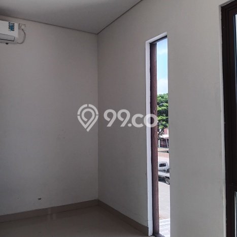 Area Strategis! Disewakan Ruko Lokasi Cakung, Jakarta Timur Cocok untuk Bisnis Area Strategis! Disewakan Ruko Lokasi Cakung, Jakarta Timur Cocok untuk Bisnis