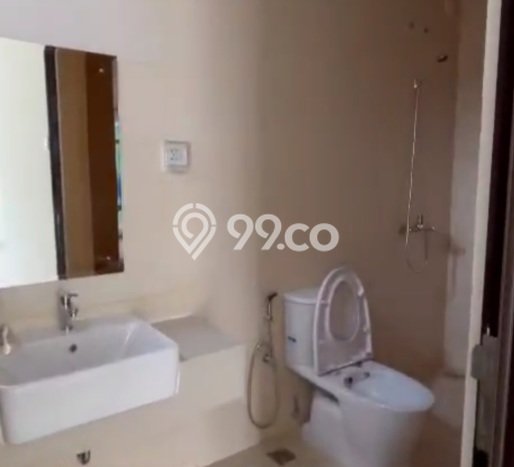 Dijual Rumah Premium dengan Fasilitas Sekitar Komplit di Cakung, Jakarta Timur Dijual Rumah Premium dengan Fasilitas Sekitar Komplit di Cakung, Jakarta Timur