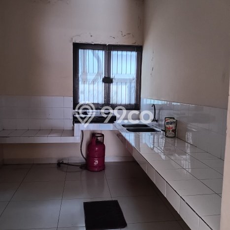 Lokasi strategis! Rumah siap huni dikontrakkan di Cakung LB 100m2 Lokasi strategis! Rumah siap huni dikontrakkan di Cakung LB 100m2
