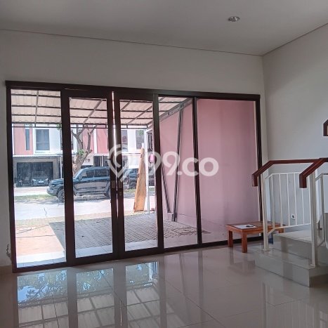 Area Strategis! Disewakan Ruko Lokasi Cakung, Jakarta Timur Cocok untuk Bisnis Area Strategis! Disewakan Ruko Lokasi Cakung, Jakarta Timur Cocok untuk Bisnis