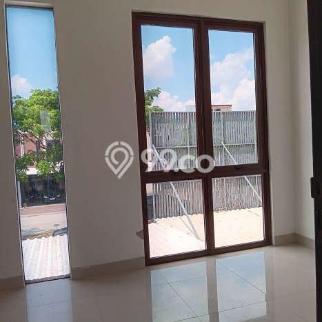 Area Strategis! Disewakan Ruko Lokasi Cakung, Jakarta Timur Cocok untuk Bisnis Area Strategis! Disewakan Ruko Lokasi Cakung, Jakarta Timur Cocok untuk Bisnis