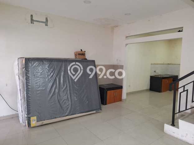 Jual Rumah Strategis Bagus Punya 4 KT di Cakung Jakarta Timur SHM Jual Rumah Strategis Bagus Punya 4 KT di Cakung Jakarta Timur SHM