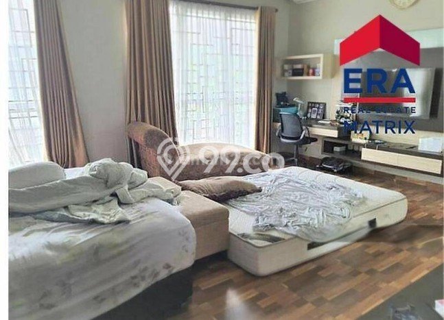 Rumah Mewah Siap Huni LT 220m2 di Cakung, Jakarta Timur Rumah Mewah Siap Huni LT 220m2 di Cakung, Jakarta Timur