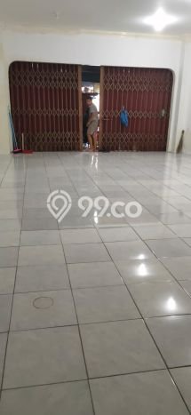 Ruko Bagus LT 97m2 LB 200m2 Dijual di Jatinegara Jakarta Timur Ruko Bagus LT 97m2 LB 200m2 Dijual di Jatinegara Jakarta Timur