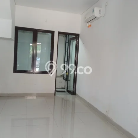 Ruko untuk Disewa di Pusat Jakarta Timur Luas Bangunan 100m2 Ruko untuk Disewa di Pusat Jakarta Timur Luas Bangunan 100m2